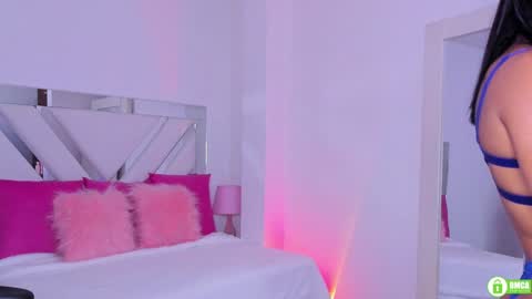   online show from January 8, 1:31 pm