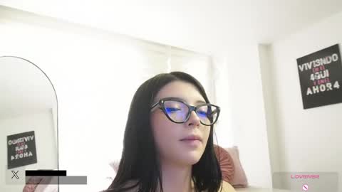 Alejandra online show from May 13, 2:58 pm