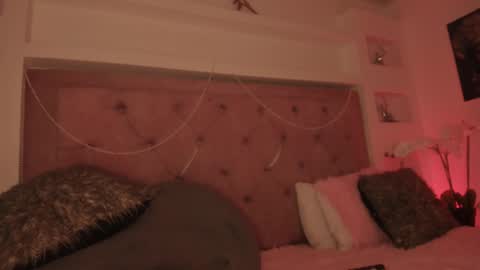 Snapshot of miss_melisaa chatting on February 20, 4:57 pm Melissa online show from February 20, 4:57 pm