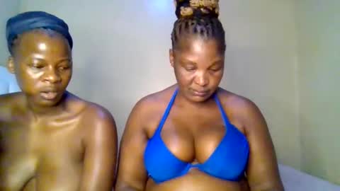 Snapshot of miss_milly1 chatting on June 7, 9:46 am MILLY online show from June 7, 9:46 am