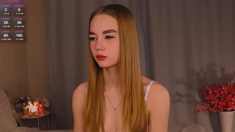 Snapshot of miss_nicoletta chatting on September 19, 1:40 am Nicole online show from September 19, 1:40 am