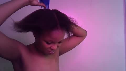 miss_rihanna2 online show from February 26, 8:30 pm