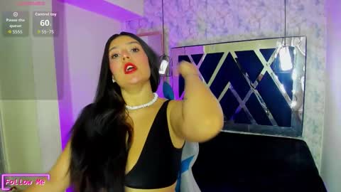  M E L A N I E  online show from March 13, 11:50 am