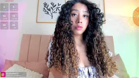 Amy Olivera online show from February 8, 11:55 am