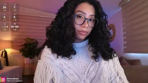 Amy Olivera online show from June 9, 1:01 pm