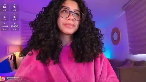 Snapshot of miss_sidney chatting on June 22, 12:57 pm Amy Olivera online show from June 22, 12:57 pm