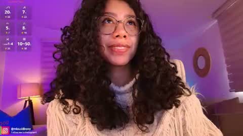 Snapshot of miss_sidney chatting on July 30, 1:10 pm Amy Olivera online show from July 30, 1:10 pm