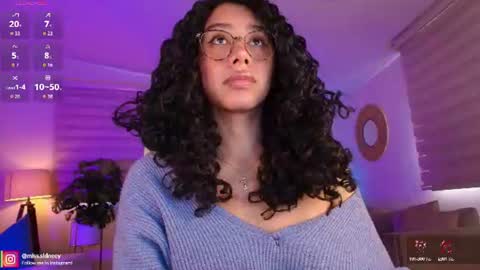 Snapshot of miss_sidney chatting on August 3, 1:05 pm Amy Olivera online show from August 3, 1:05 pm