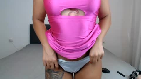 Miss Soniaa online show from August 2, 7:01 pm