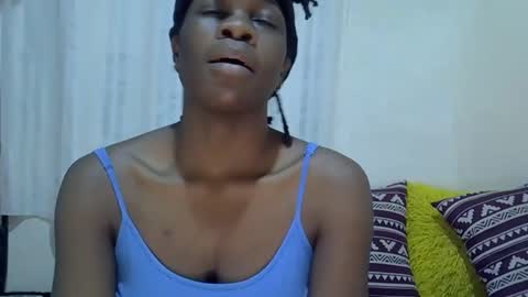 Snapshot of miss_squirty2 chatting on December 23, 10:42 am jasmine online show from December 23, 10:42 am