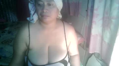 miss v0lcan0 online show from October 31, 10:49 am