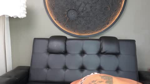 Vaiolette online show from March 9, 11:03 am