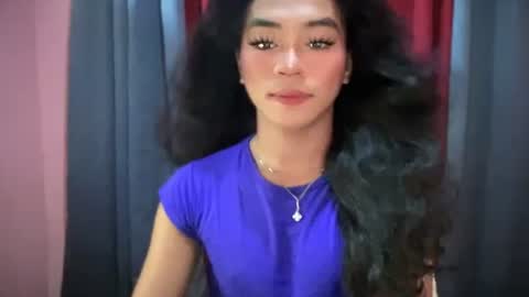 miss_veron_xoxo online show from November 7, 6:24 am