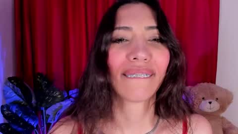 Miss Veronica online show from October 28, 1:36 pm