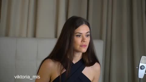 Snapshot of miss_viktoria chatting on February 25, 5:25 pm Miss Victoria online show from February 25, 5:25 pm