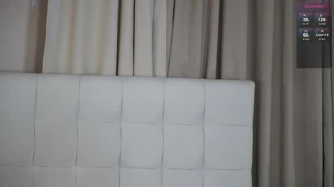 Snapshot of miss_viktoria chatting on November 9, 3:43 pm Miss Victoria online show from November 9, 3:43 pm