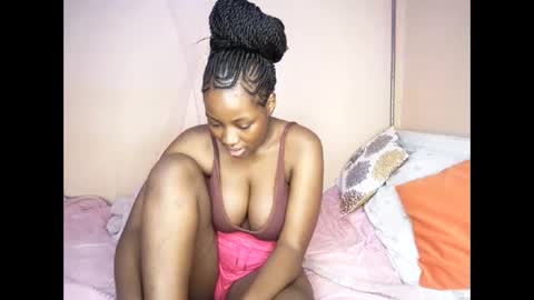 miss_worldfire online show from May 25, 8:26 pm