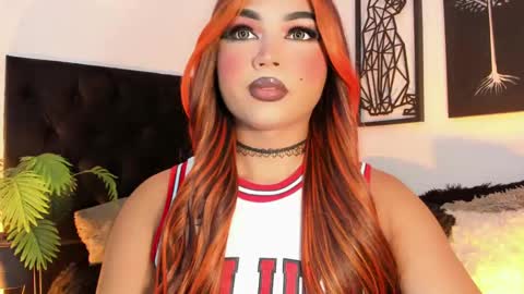 miss_zz online show from September 21, 2:51 pm