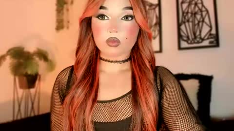 miss_zz online show from July 10, 7:49 pm