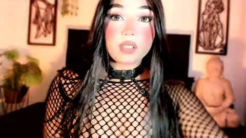 miss_zz online show from July 13, 5:05 pm