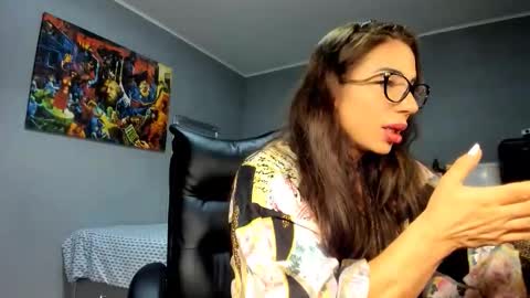 Snapshot of missale chatting on November 9, 7:34 pm Alesyamuscledoll online show from November 9, 7:34 pm