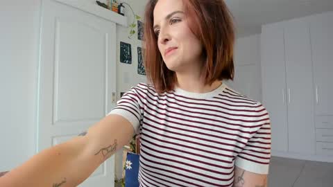 Alexandra Thorn online show from February 23, 9:06 am