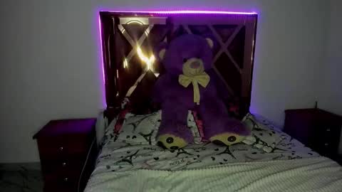 Snapshot of missamantha69 chatting on October 30, 1:29 am Samantha online show from October 30, 1:29 am