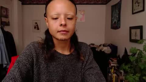 Snapshot of missanarky chatting on February 14, 6:29 pm Anarkitten online show from February 14, 6:29 pm