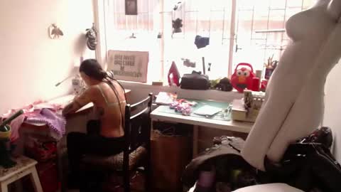 Snapshot of missanarky chatting on February 26, 10:20 pm Anarkitten online show from February 26, 10:20 pm