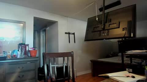 Snapshot of missandsircum chatting on March 4, 2:21 pm missandsircum online show from March 4, 2:21 pm