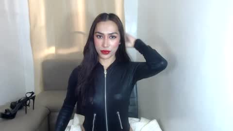 missangelxxx online show from June 17, 8:39 am