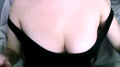 Avamlash online show from June 11, 9:02 pm