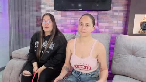 Snapshot of misscheelsee_as chatting on May 20, 1:39 pm misscheelsee_as online show from May 20, 1:39 pm