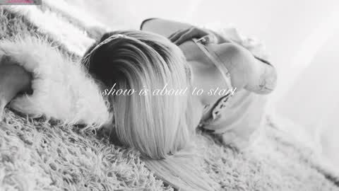 Chloe freelance model Please your thumbs up are important  online show from December 23, 1:47 am