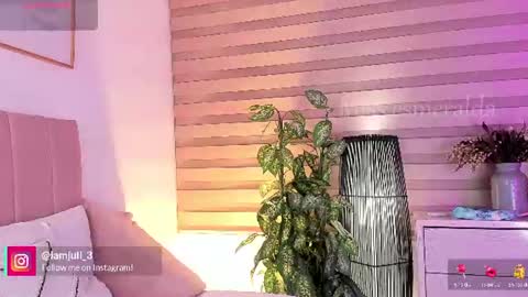 Julieta Arboleda   but i like call me esme online show from July 23, 11:13 pm