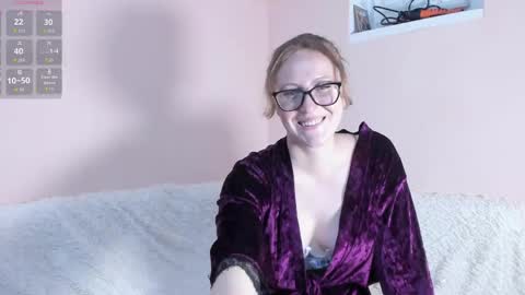 MissGinger online show from April 25, 7:11 pm