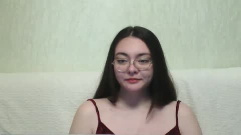 Snapshot of missis_mona chatting on January 7, 7:20 am missis mona online show from January 7, 7:20 am