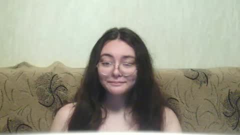 Snapshot of missis_mona chatting on January 14, 8:15 pm missis mona online show from January 14, 8:15 pm