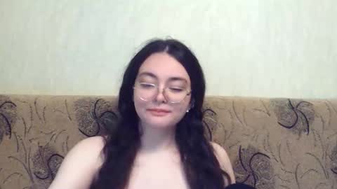 Snapshot of missis_mona chatting on September 13, 11:32 am missis mona online show from September 13, 11:32 am