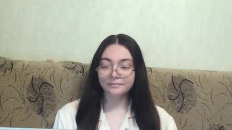 Snapshot of missis_mona chatting on October 4, 7:39 am missis mona online show from October 4, 7:39 am