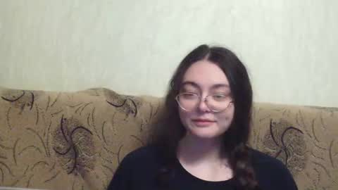 Snapshot of missis_mona chatting on October 13, 8:42 pm missis mona online show from October 13, 8:42 pm