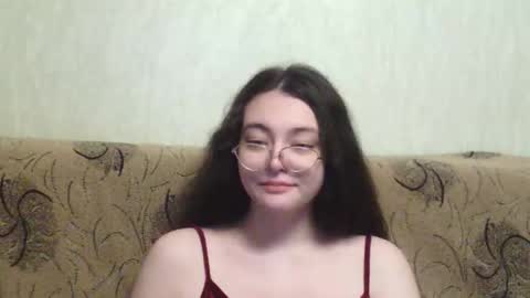 Snapshot of missis_mona chatting on October 19, 8:53 pm missis mona online show from October 19, 8:53 pm
