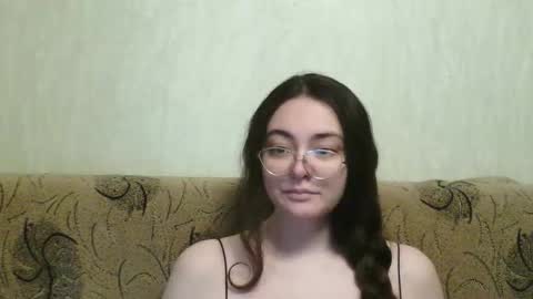 Snapshot of missis_mona chatting on November 25, 7:41 am missis mona online show from November 25, 7:41 am