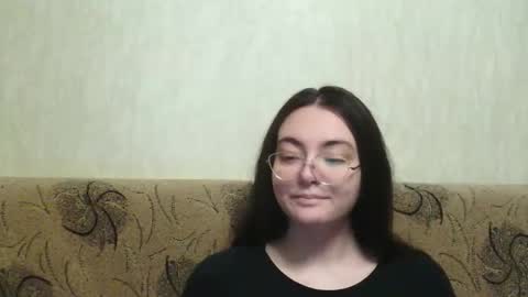 Snapshot of missis_mona chatting on December 15, 9:08 pm missis mona online show from December 15, 9:08 pm