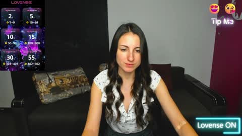 Snapshot of missis_sofiia chatting on December 12, 1:06 pm Sofia online show from December 12, 1:06 pm