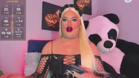 Snapshot of misskassandraa_ chatting on September 17, 1:18 am kassandra lazcano online show from September 17, 1:18 am