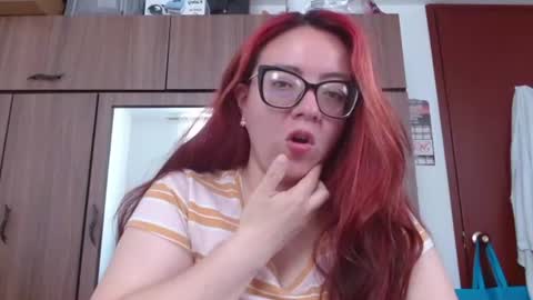 Snapshot of misslady__eva chatting on July 8, 2:43 pm eva online show from July 8, 2:43 pm