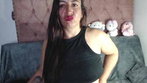 Snapshot of misslucyy1 chatting on September 25, 11:08 pm luccy online show from September 25, 11:08 pm
