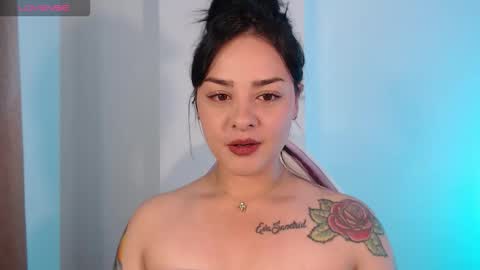 Snapshot of missmariana_ chatting on October 11, 12:21 am missmariana_ online show from October 11, 12:21 am
