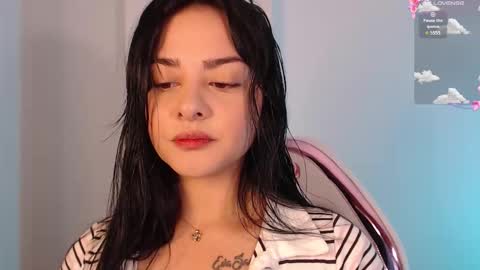 Snapshot of missmariana_ chatting on October 16, 12:00 am missmariana_ online show from October 16, 12:00 am